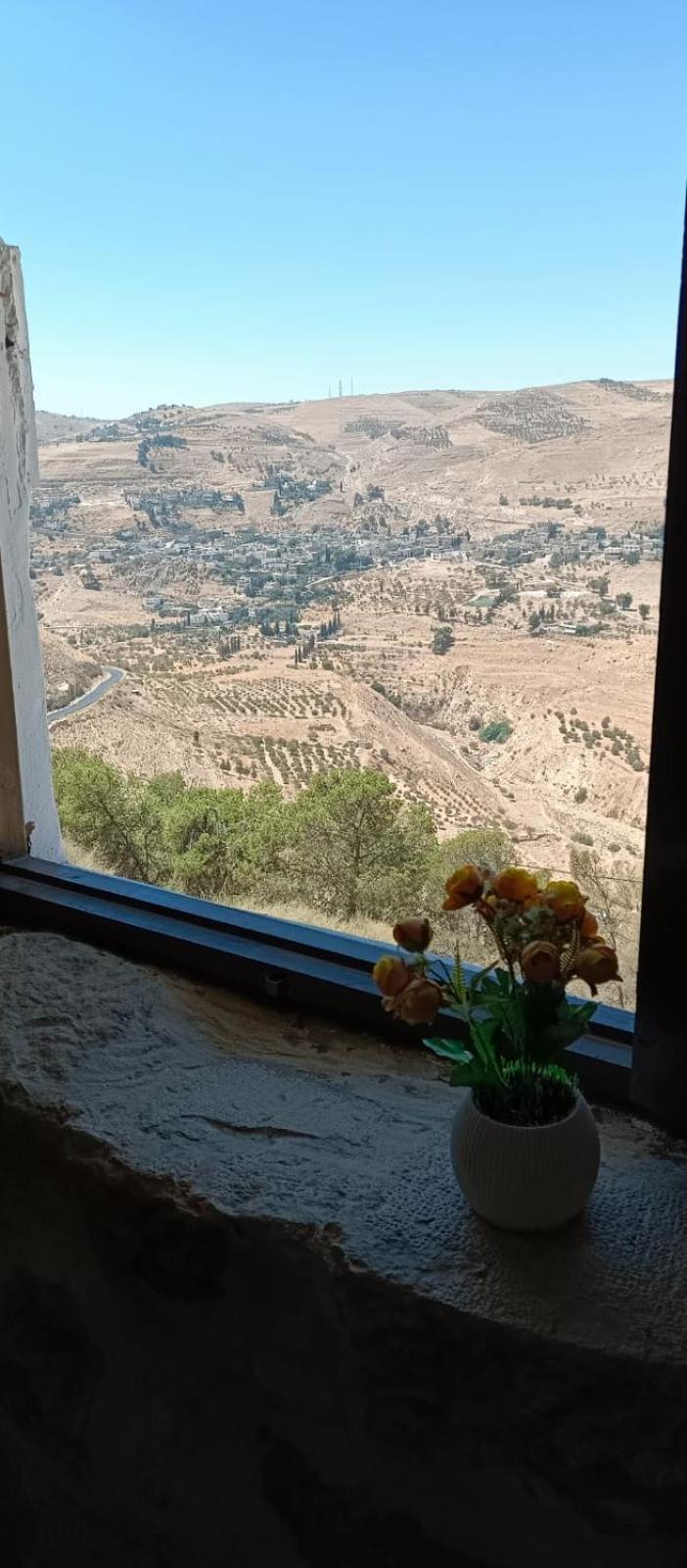 Mountain View House Apartment Karak Exterior foto